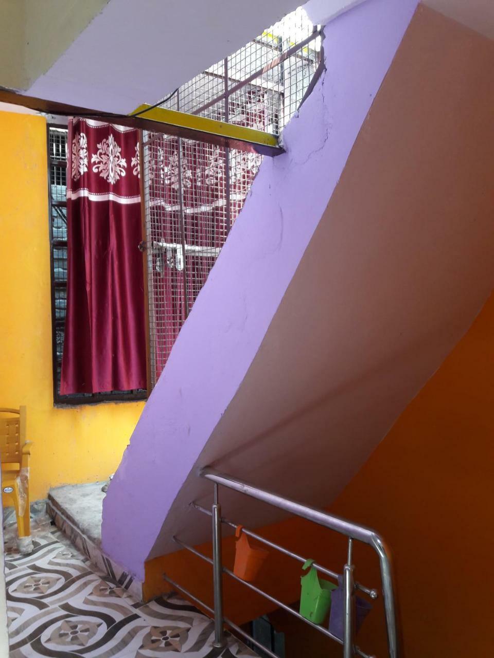 Mother Hostel Varanasi Exterior foto